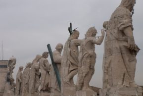 Лифтёр и грешники