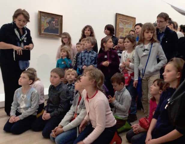 Экскурсия на художественную выставку.