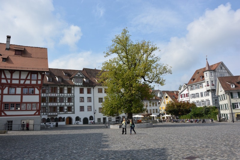 Санкт-Галлен расположен на высоте около 700 метров над уровнем моря.