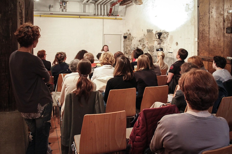 В Литературном клубе в Цюрихе с писателем Артуром Соломоновым.