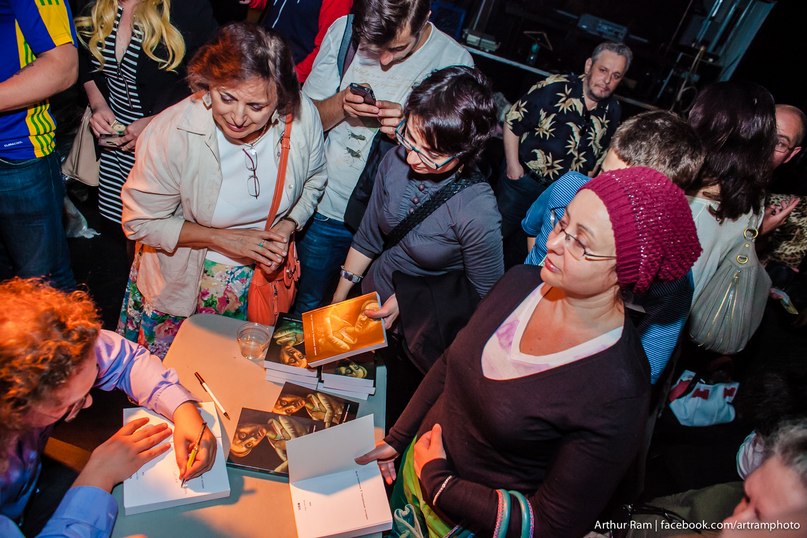 О великом и смешном. Интервью с писателем Артуром Соломоновым