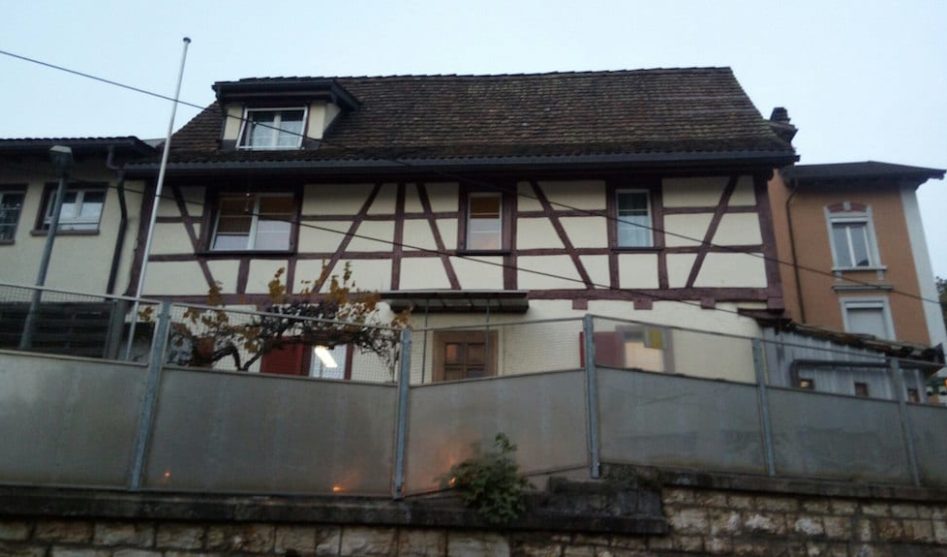 Чеченская швейцарка Лейла