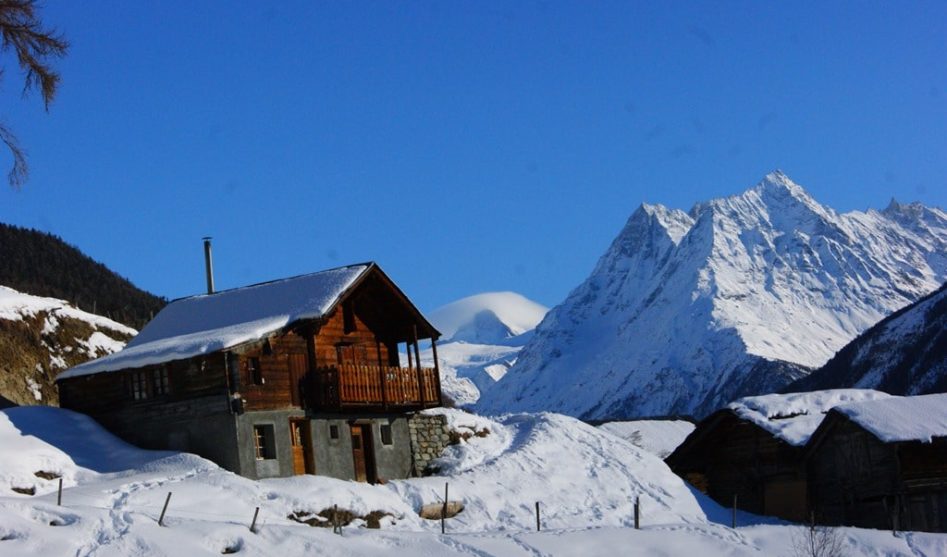 Валезанские дачники и их древние майены