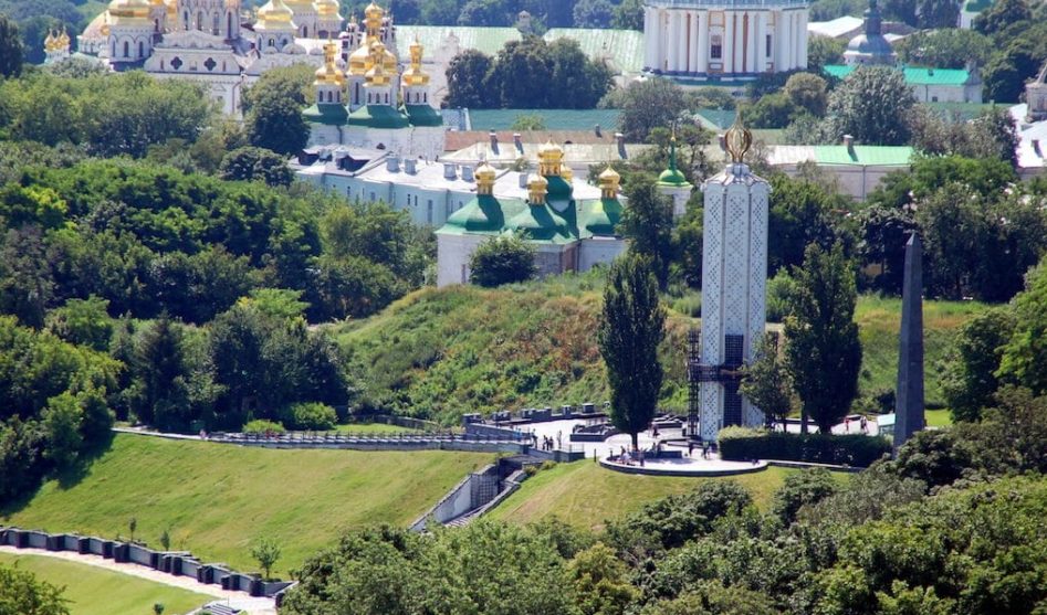Книга Энн Эпплбаум о Голодоморе в прессе Швейцарии