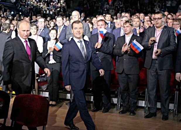Путинская Россия надеется на национализацию времени