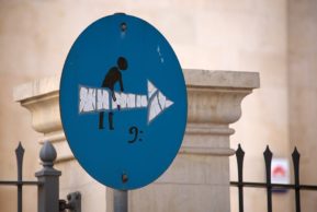 Стоны распятой