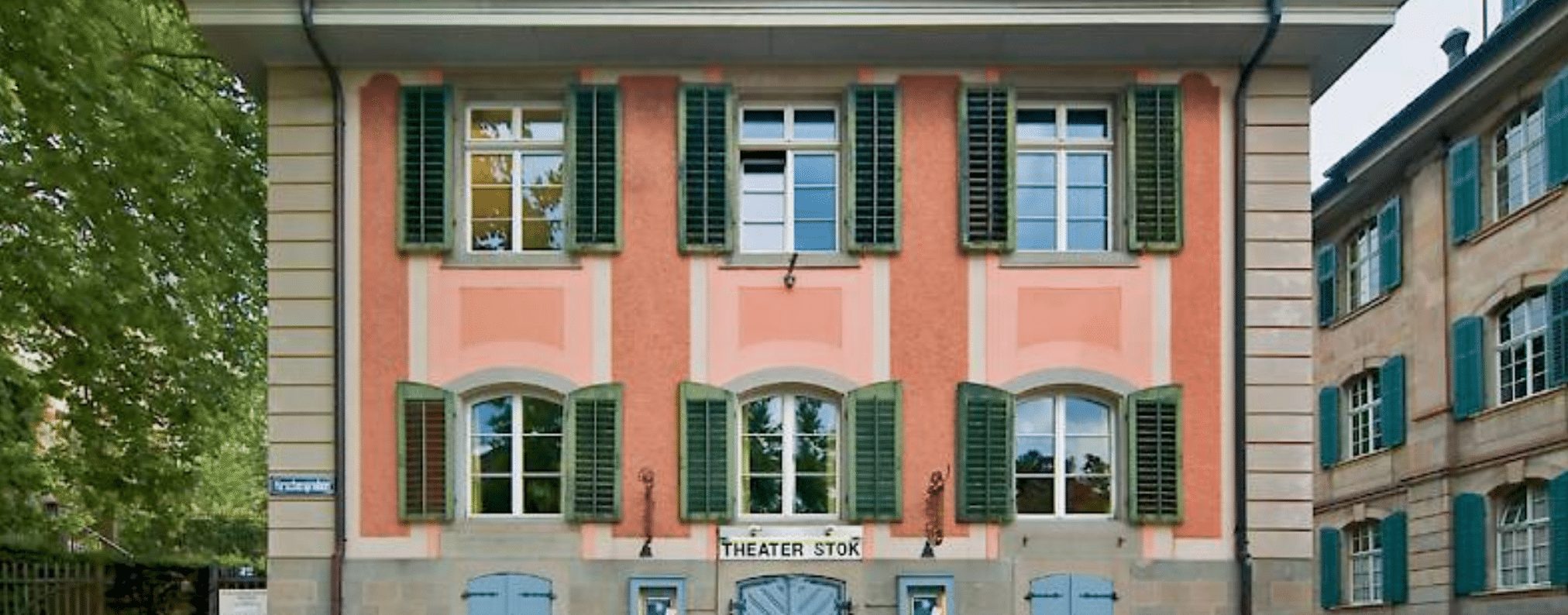 Юные солисты Школы Музыки Захара Брона играют в Theater Stok