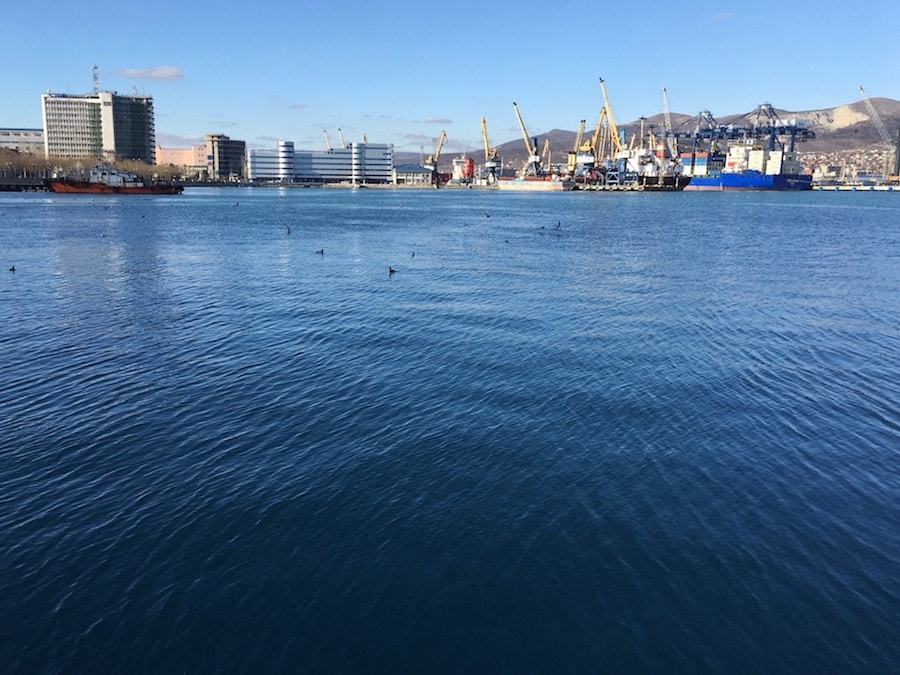 Морские порты — маяки экономики