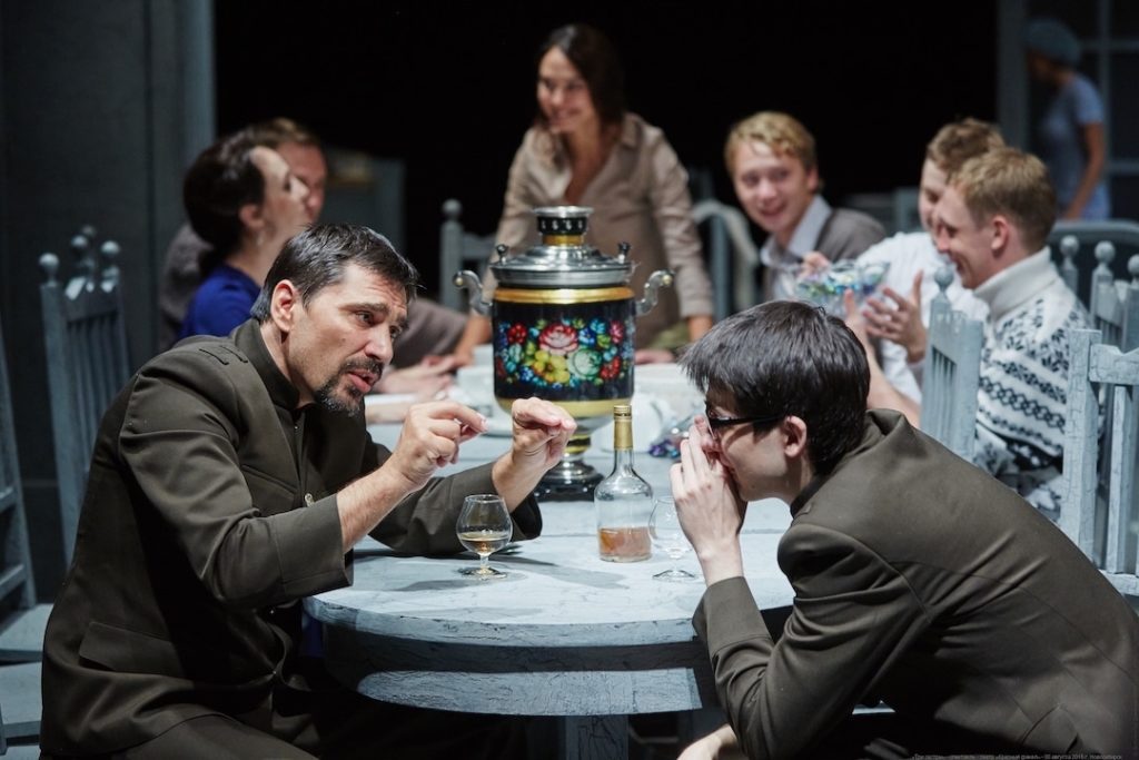 «Три сестры». Антон Чехов. Гастроли Новосибирского театра «Красный факел» в Швейцарии