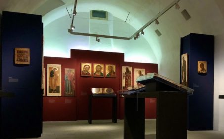 Немая проповедь православных икон в Швейцарии