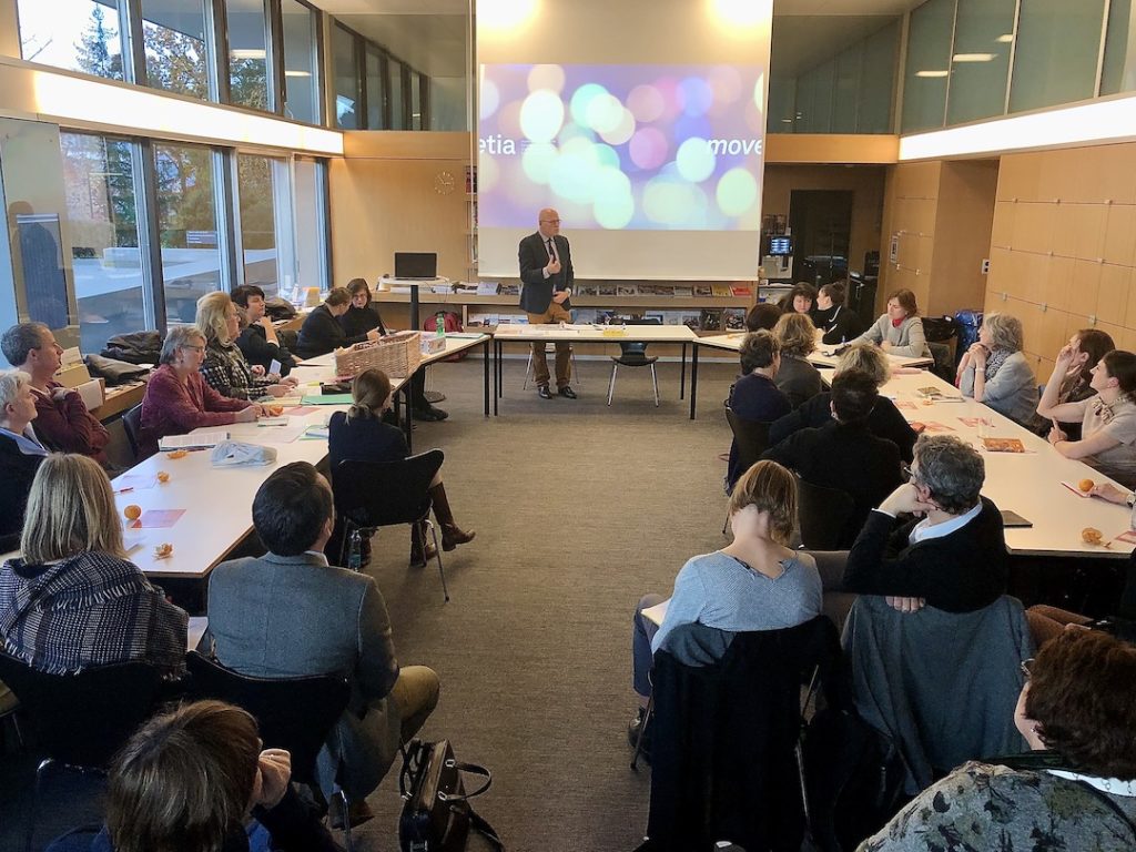 Томас Шмидт возглавляет ОПРЯШ с 1994 года. 23 ноября 2019 года, в помещении гимназии Энге в Цюрихе. (forall.swiss)