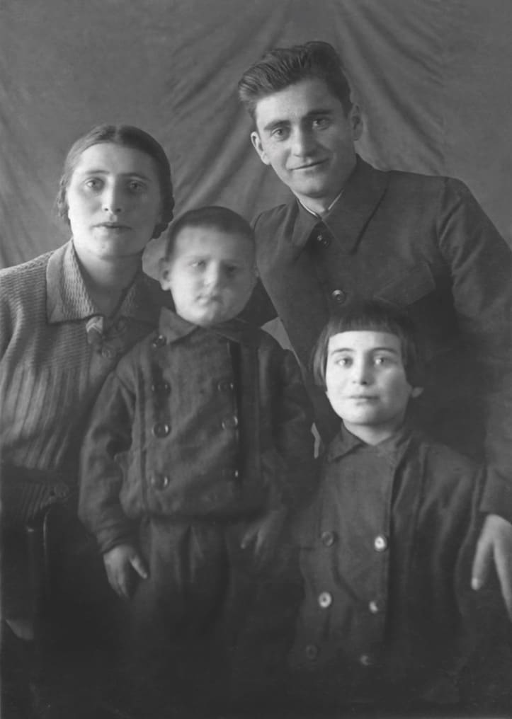 1941 год. Из личного архива Николая Эстиса.
