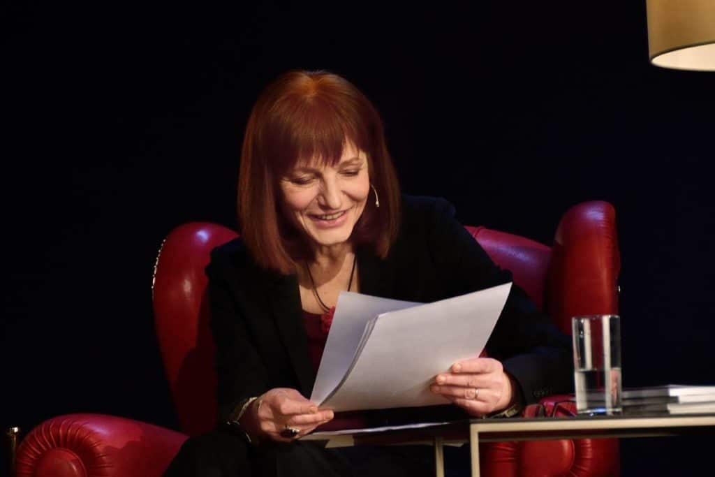 Катя Капович. «Язык до неба доведёт»