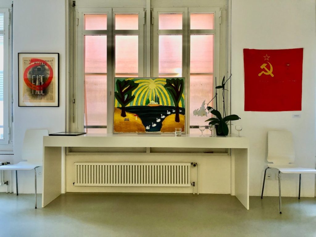 Зашифрованные послания из России в Швейцарии