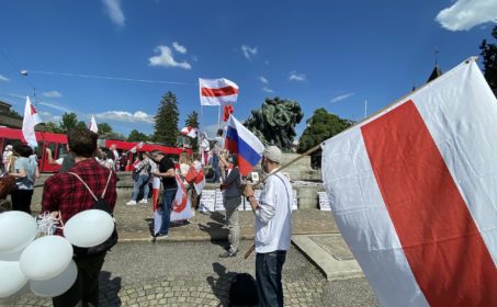 Встреча в Женеве: США опять пытаются спасти Россию?