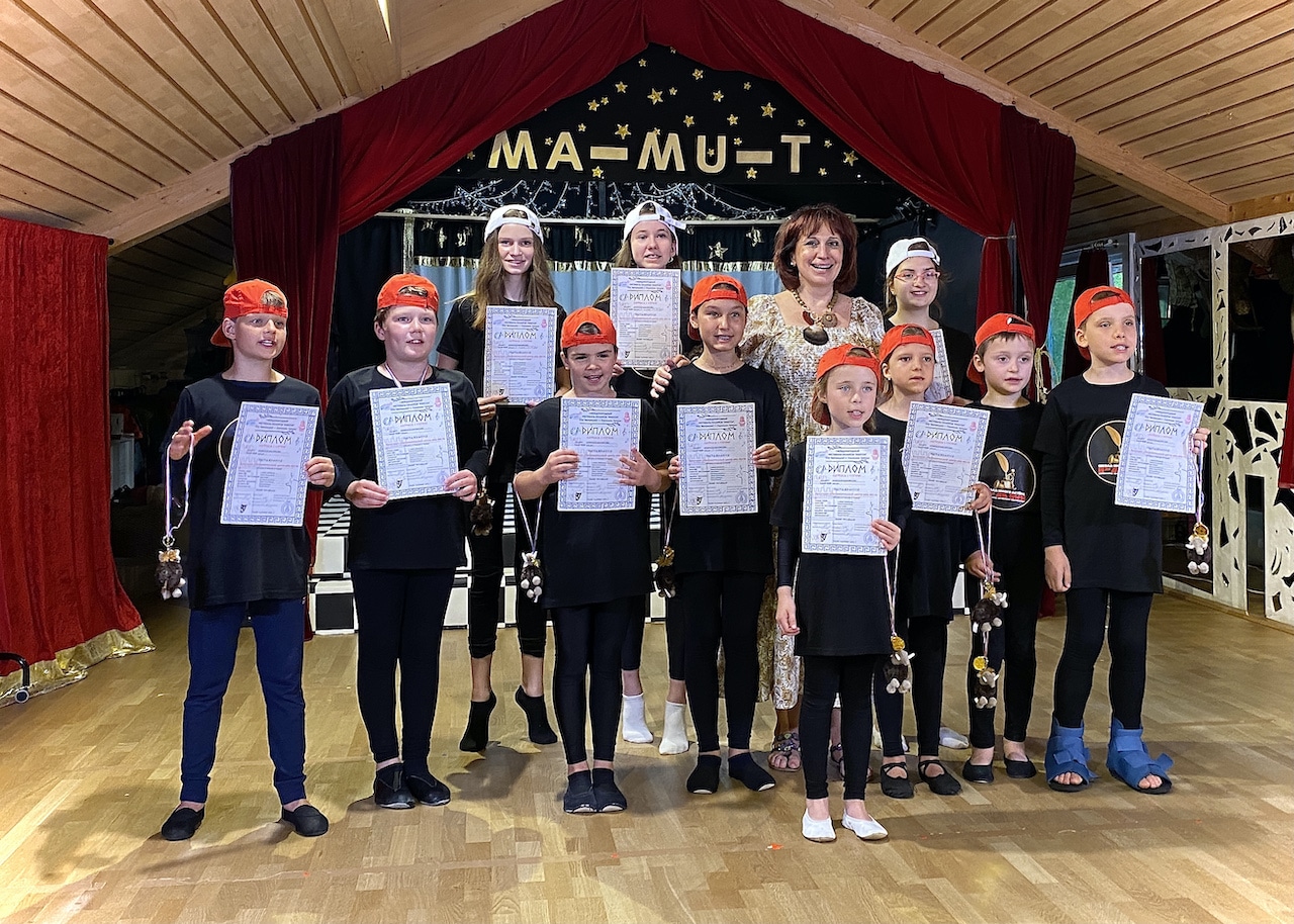 Воспитанники школы юного актера «РАМ» сдают экзамены только на отлично. (© forall.swiss)