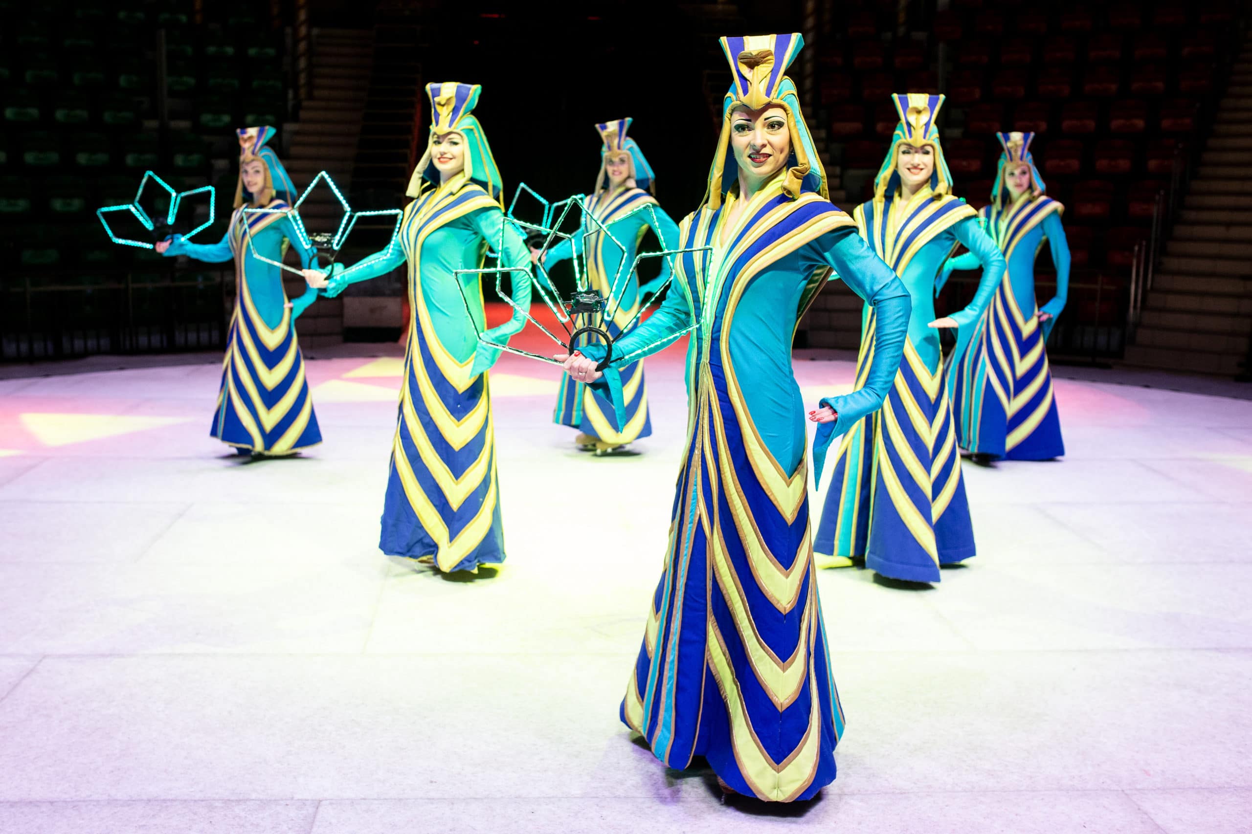 Ice show in Switzerland - 4, 5, 6 февраля 2022 года в Цюрихе, Женеве, Лозанне. (предоставлено Alpha Fg Music)