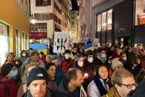 О петиции в НАТО и петиции Путину «Нет войне!»