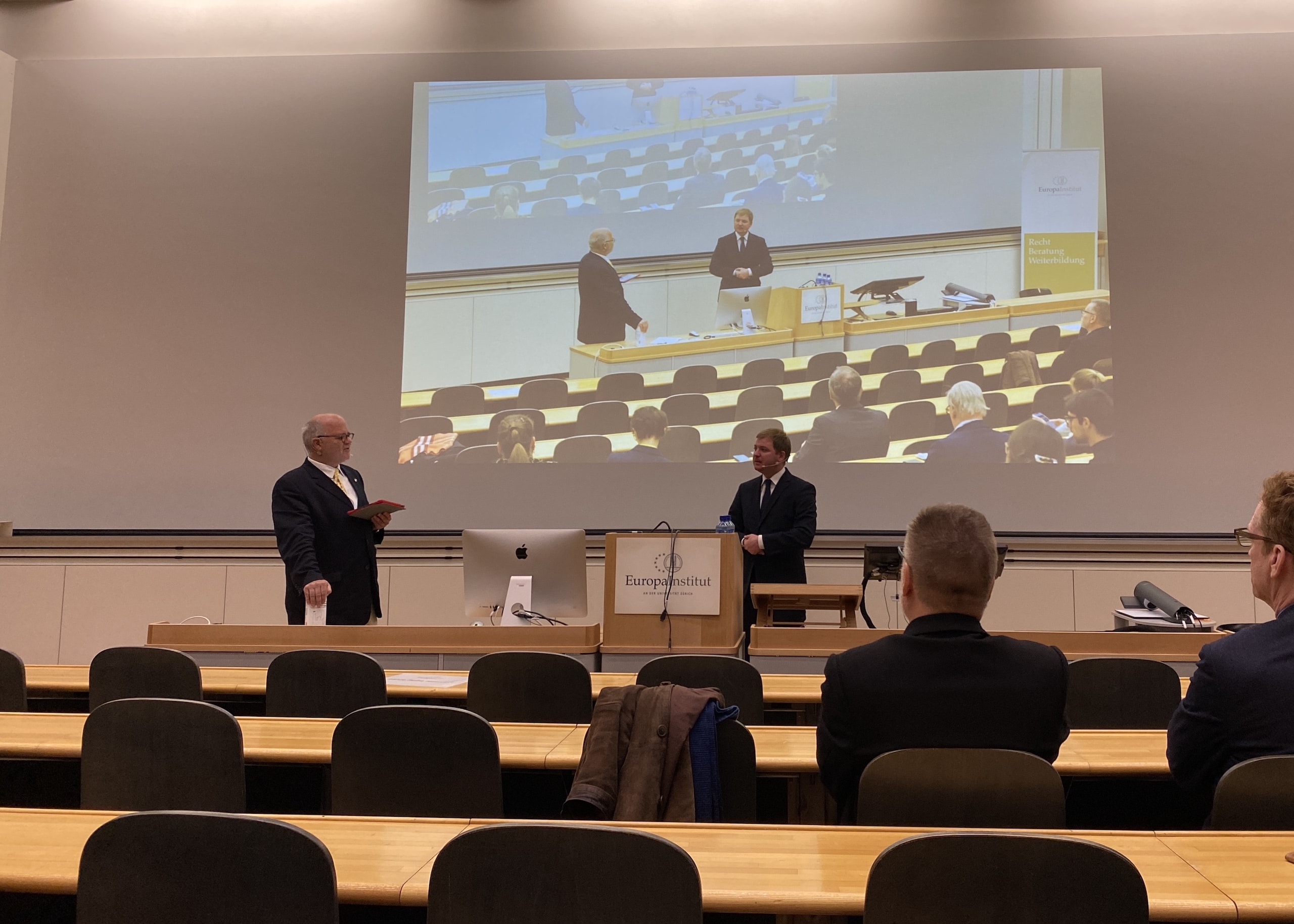 Институт Европы Цюрихского университета провел 4 апреля лекцию «Война в Украине». (© forall.swiss)