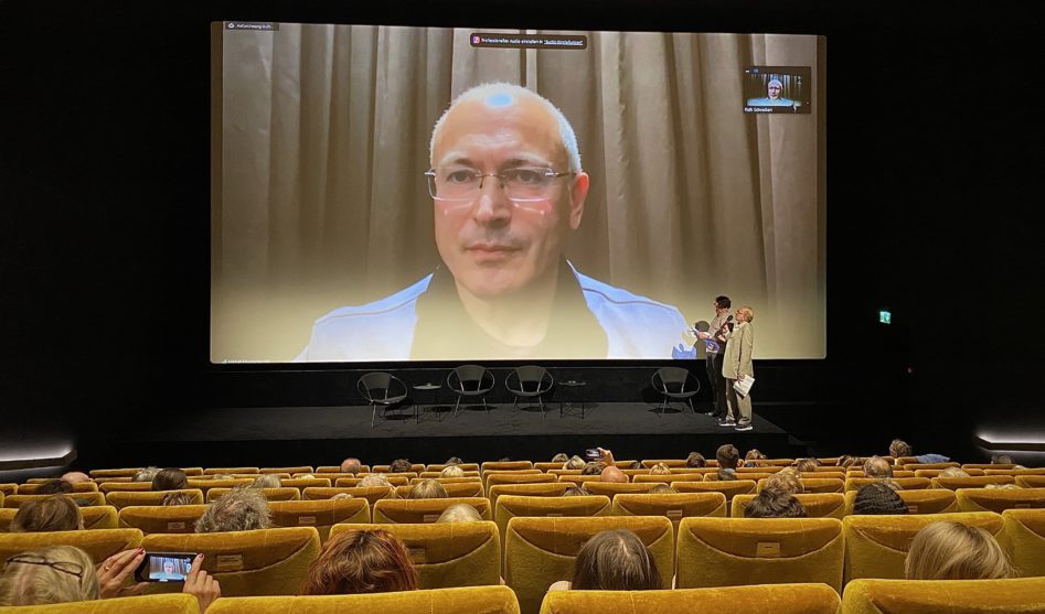 Куда уйдет Путин? Отвечает Ходорковский