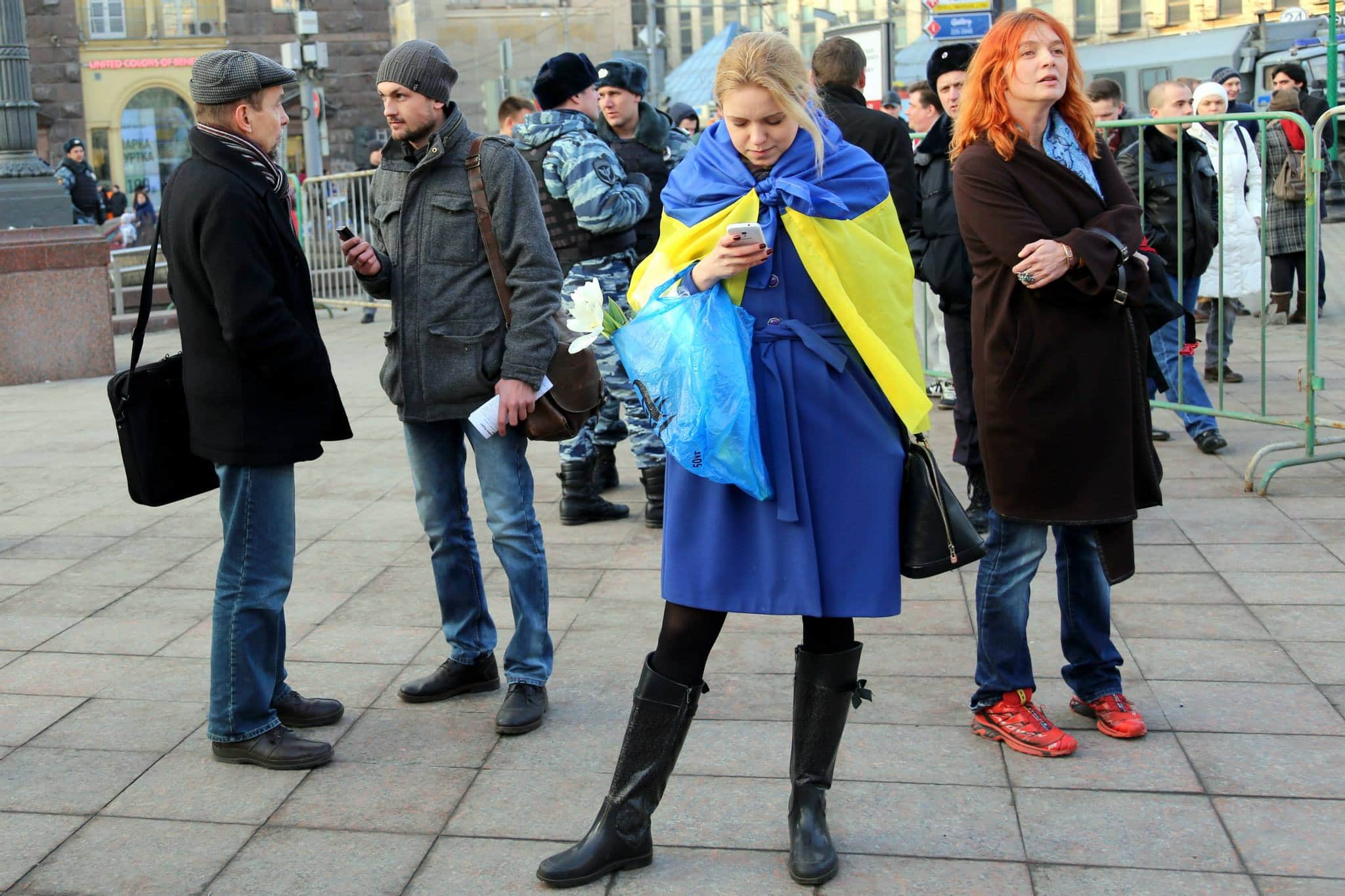 Пикет против войны в Украине. Новопушкинский сквер, Москва, 07.03.2014 г. Фото: facebook / levpon41