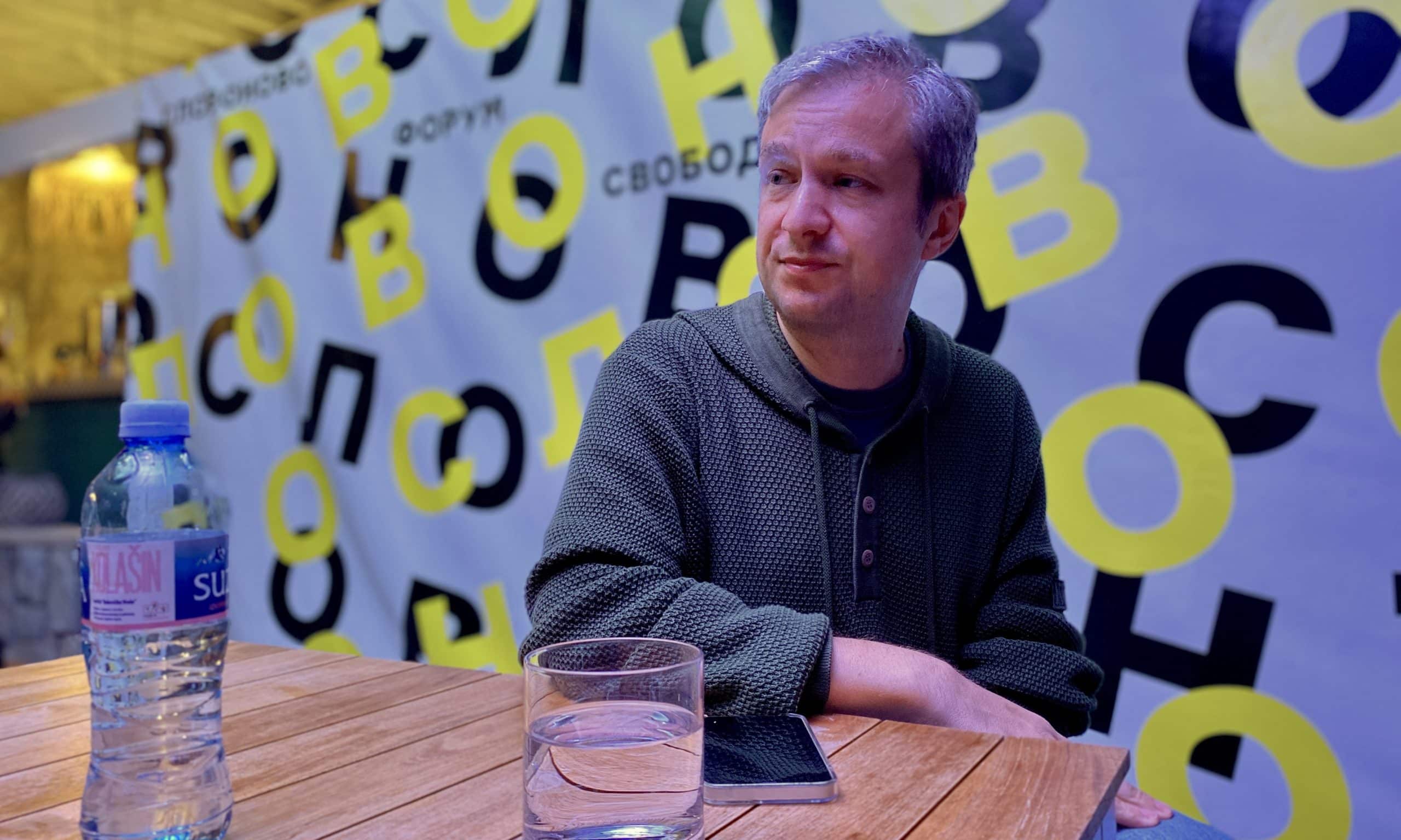 Кинокритик Антон Долин рассказал о кино как сопротивлении: иранском опыте и российской практике. 24-30 сентября 2022 г. (© forall.swiss)