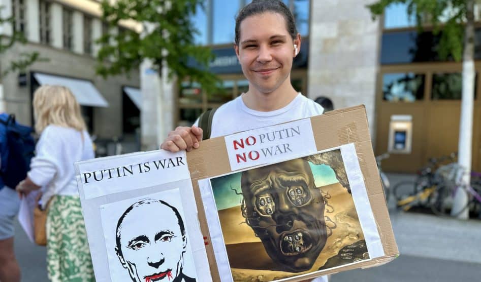 Антивоенные инициативы призывают евродепутатов защитить российских отказников, дезертиров, пленников