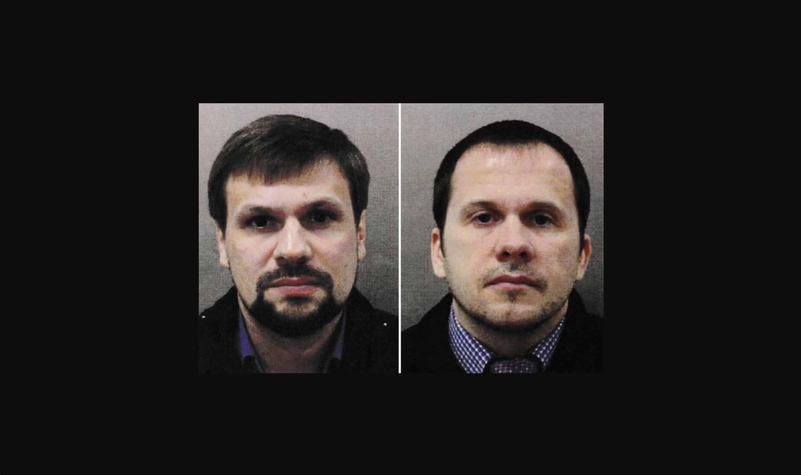 Подозреваемые по «делу Скрипалей» Александр Петров и Руслан Боширов, предположительно сотрудники российских спецслужб. И при отравлении Скрипалей в Великобритании, и при отравлении Алексея Навального в России фигурирует нервно-паралитическое вещество «Новичок». (Защищено авторским правом. https://ru.wikipedia.org/wiki/Отравление_Сергея_и_Юлии_Скрипаль)