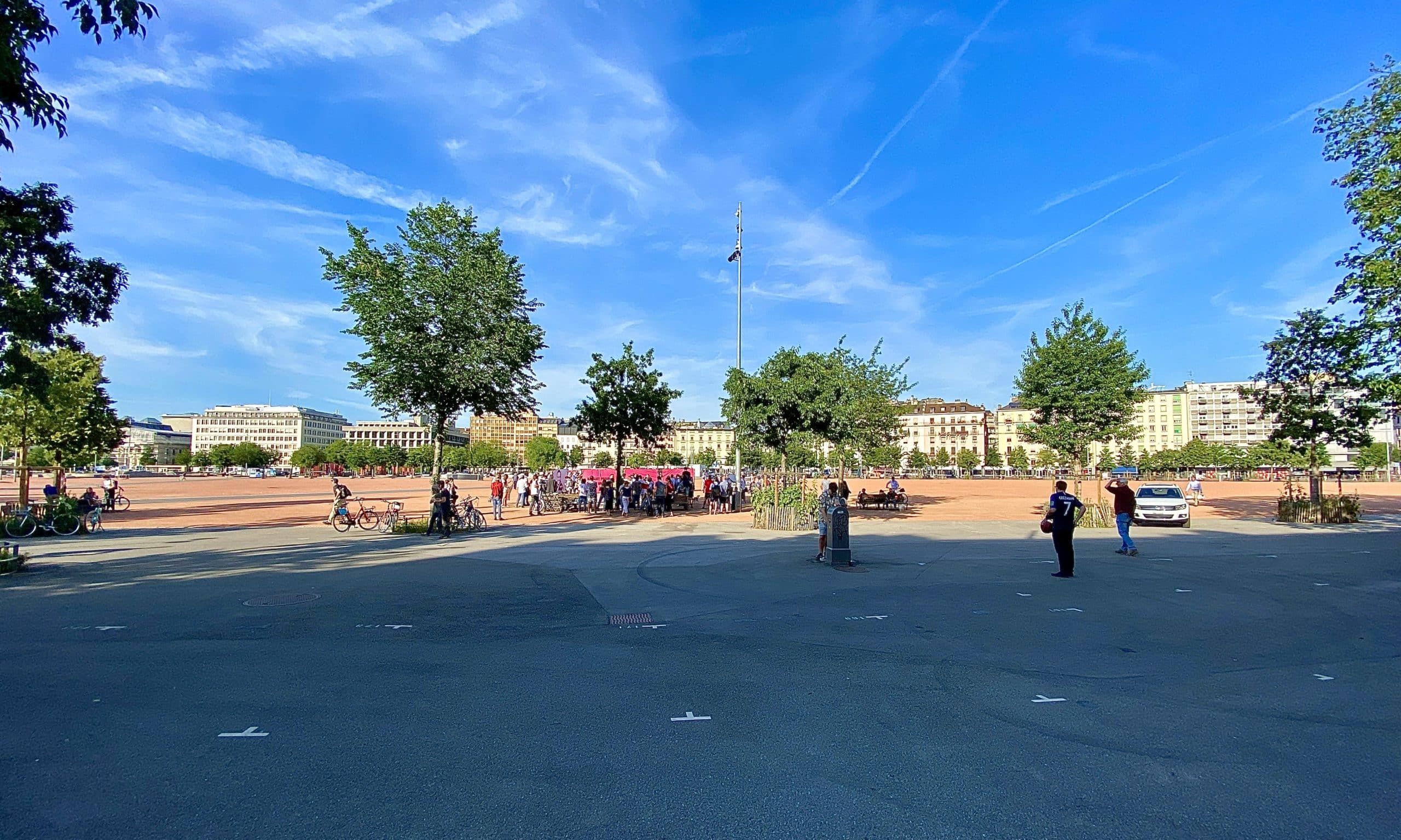 Почему Швейцария либеральничает с иностранными шпионами?