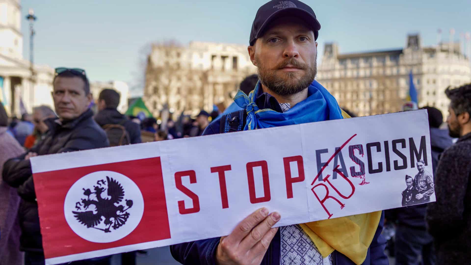 Акция протеста на Трафальгарской площади в Лондоне. 27 февраля 2022 г. (© Alisdare Hickson, Creative Commons Attribution-Share Alike 2.0 Generic)