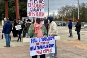 Штабы Навального научат агитировать против Путина