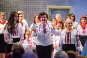 Нев’януча червона калина з Зоряною Мазько
