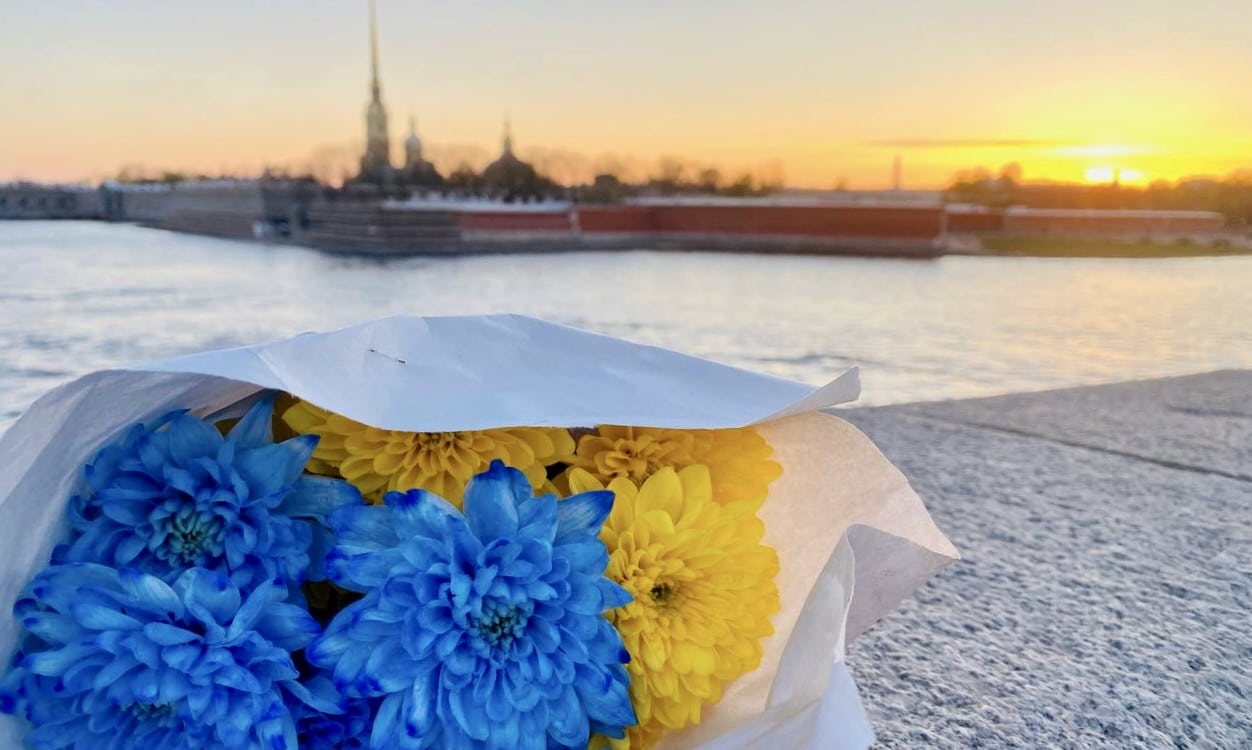 «Ходи оглядывайся». Пара из Петербурга получила убежище во Франции