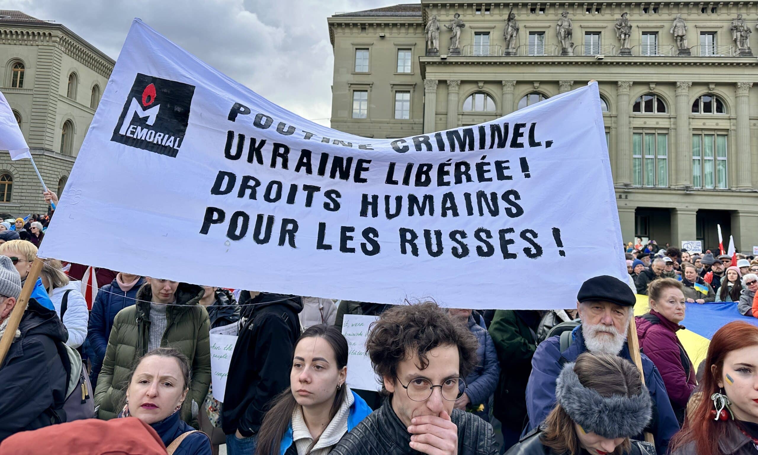 Почему в России протест незаметный?