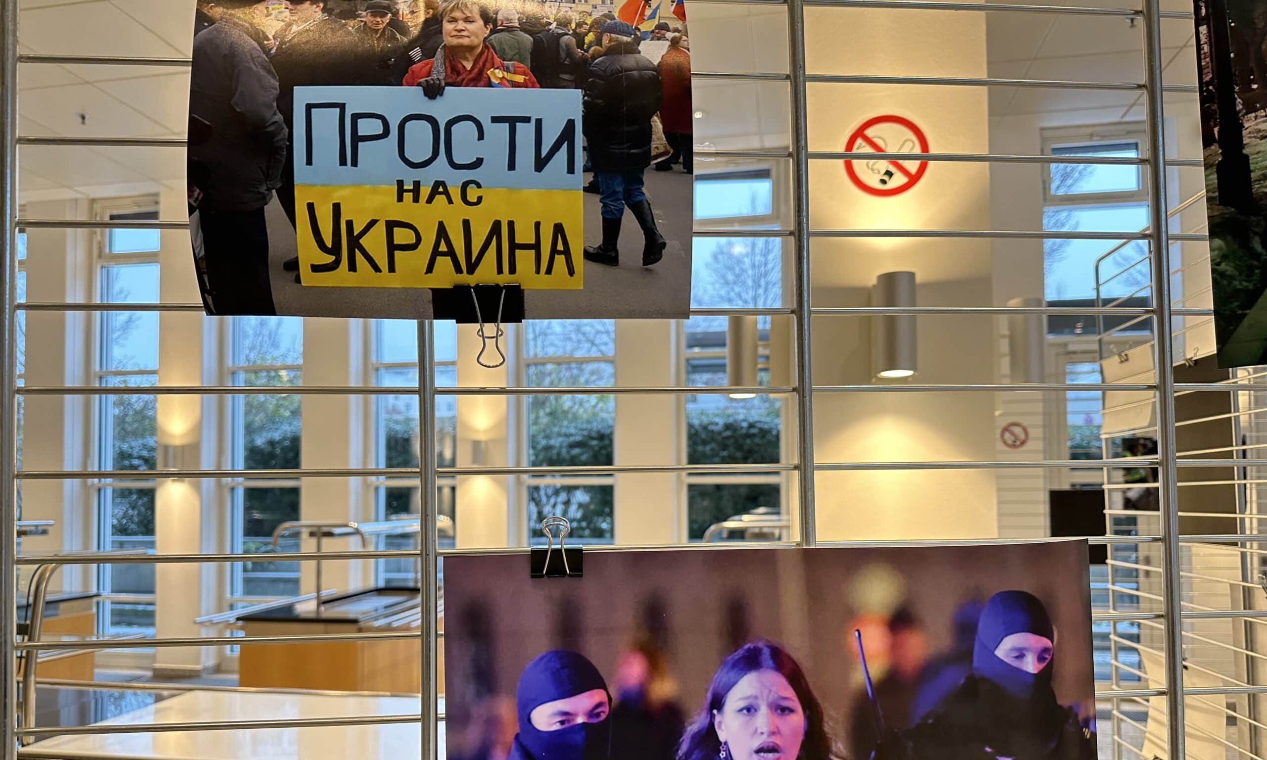 Антивоенная выставка в Берлине. Конгресс антивоенных и гуманитарных инициатив. 3 декабря 2022 г. (© forall.swiss)