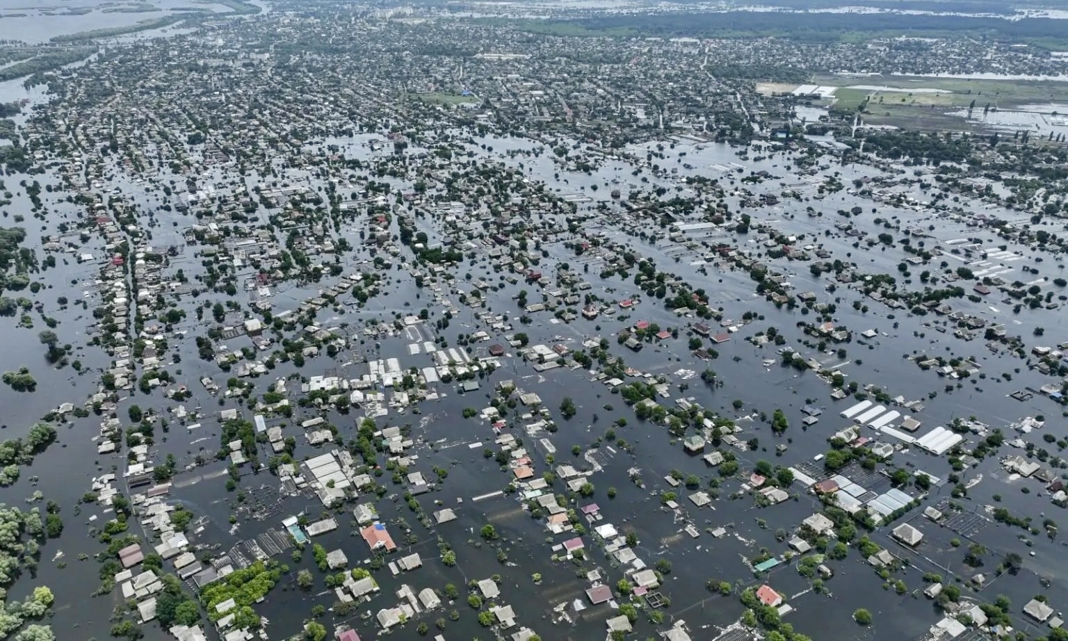 Затопленные Олешки, 10 июня 2023 года. (© AP / Евгений Малолетка)