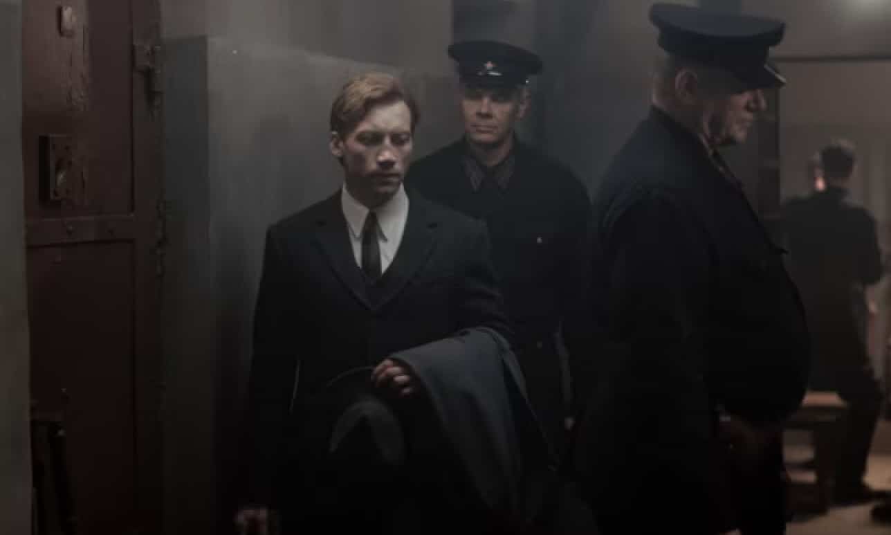 Стоп-кадр, фильм «Два прокурора» режиссера Сергея Лозницы (© SBS Productions)