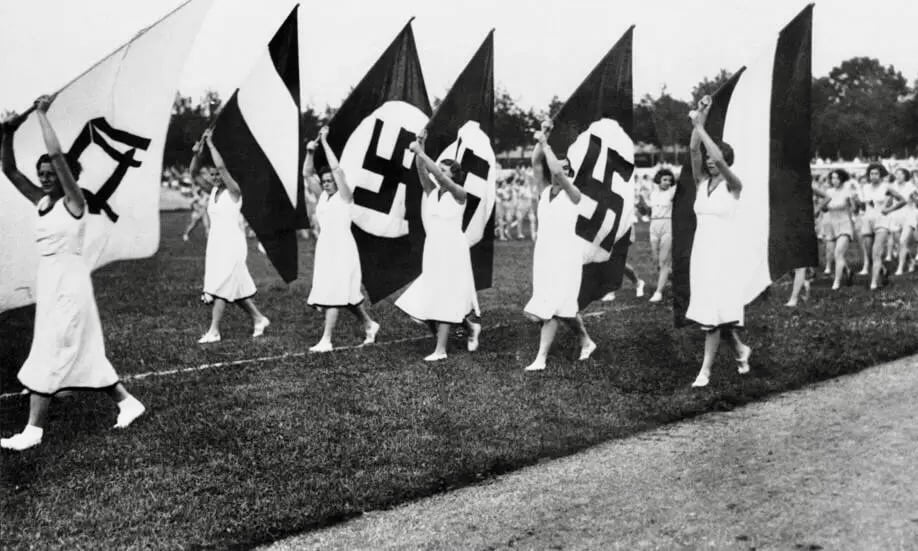 Спортивный фестиваль в Мюнхене 18 июня 1933. Photo: Associated Press
