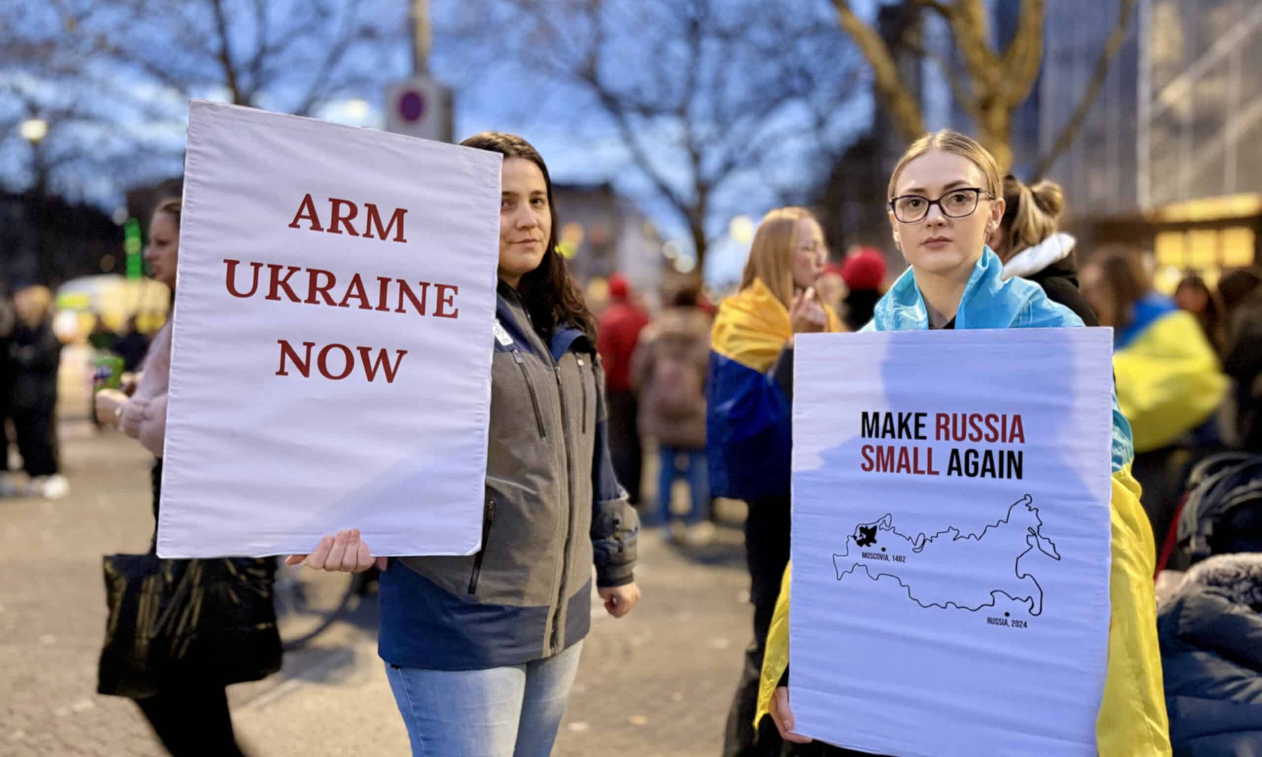 Манифестация солидарности с Украиной, протест против российской агрессии. Цюрих, 24 февраля 2025 г. (© forall.swiss)