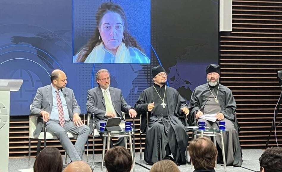 Владимир Кара-Мурза, Сергей Чапнин, Валериан Дунин-Барковский, Андрей Кордочкин в Атлантическом совете: разговор о соучастии Московского Патриархата в войне России против Украины. Вашингтон, 18 сентября 2025 г. (© Ирина Баблоян)