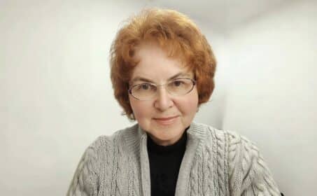 Стихи как надземный переход: Ирина Юрчук о языке и жизни