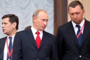 «Досье Эпштейна»: русские олигархи, Настя Рыбка и тайная встреча Путина