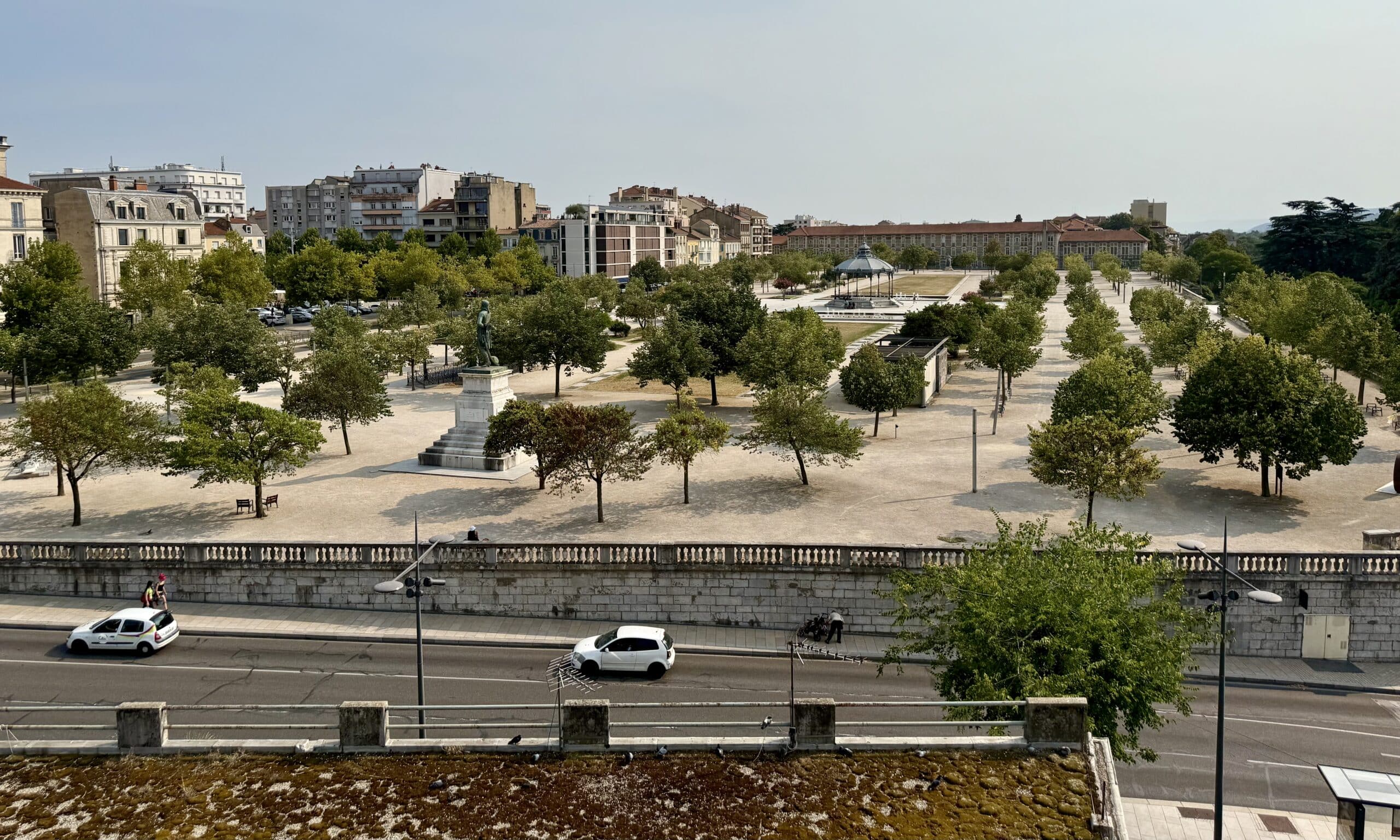 «Литературные хроники», Валанс, Франция (© forall.swiss)