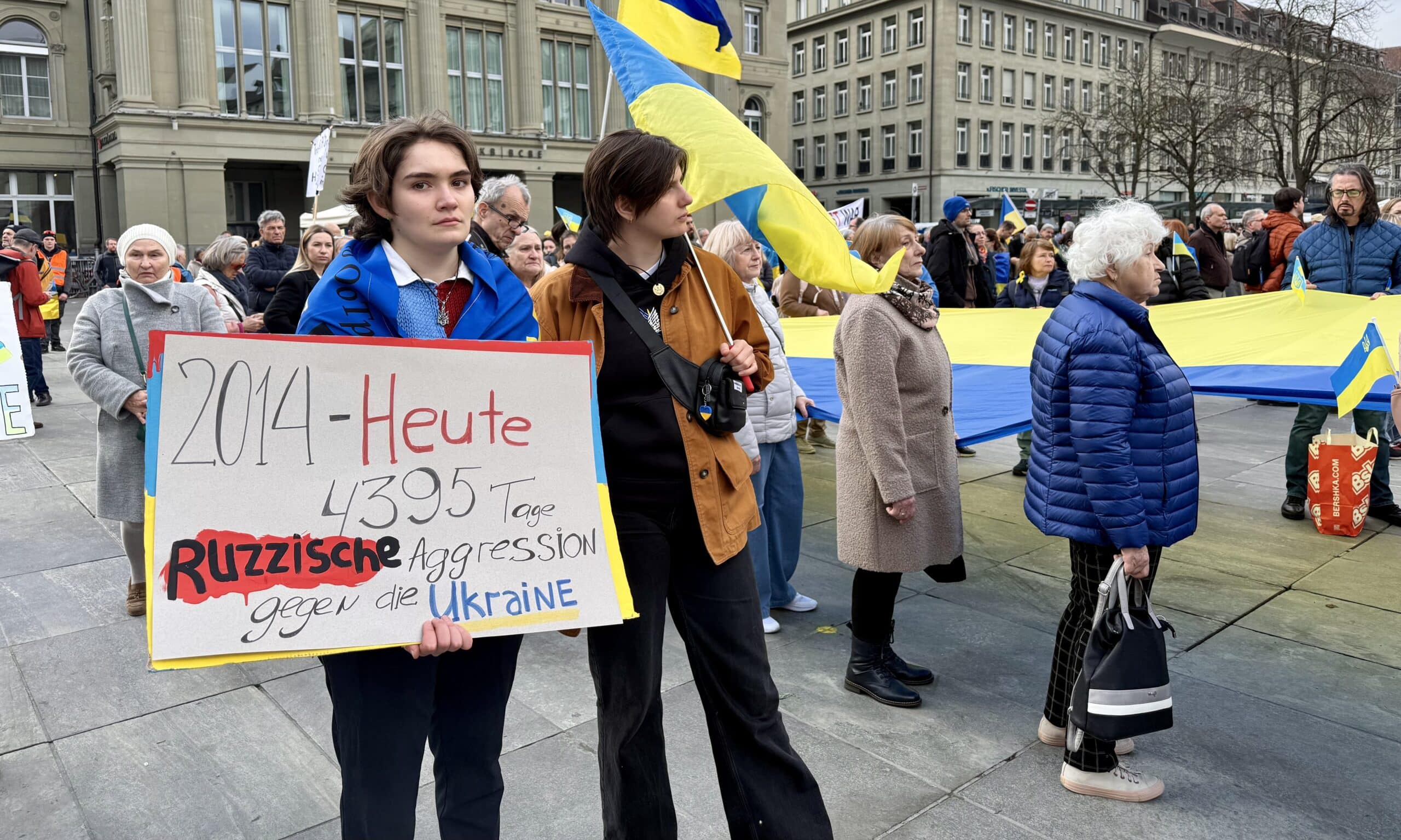 Национальная манифестация и митинг солидарности с украинцами и Украиной. Берн, 28 февраля 2026 г. (© forall.swiss)