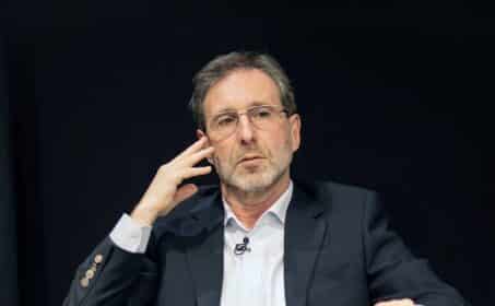 Полумертвые: диагноз эпохи в романе Олега Радзинского