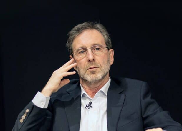 Полумертвые: диагноз эпохи в романе Олега Радзинского