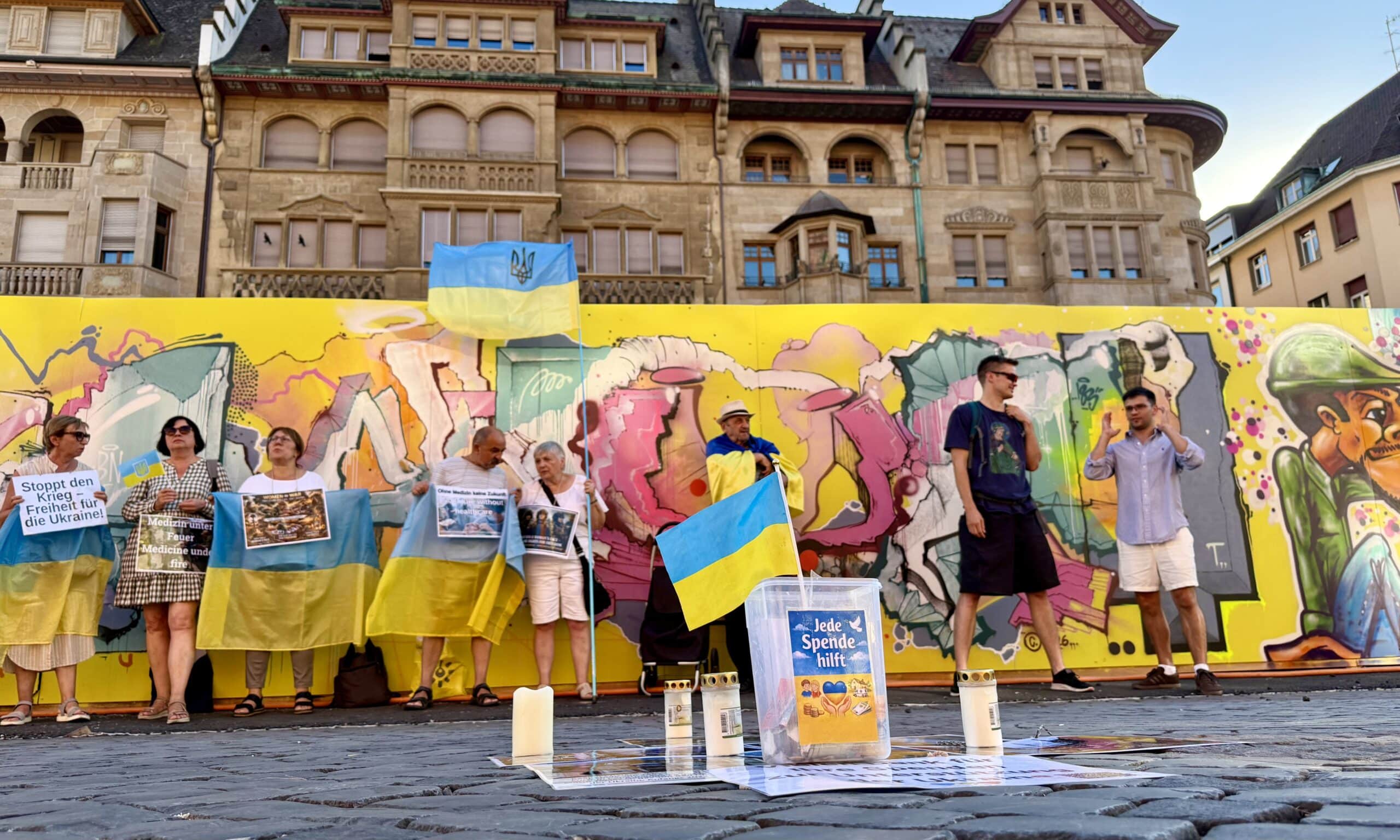 Вахта солидарности с Украиной на Marktplatz в Базеле. Швейцария, 10 июля 2026 г. (forall.swiss /courtesy photo)