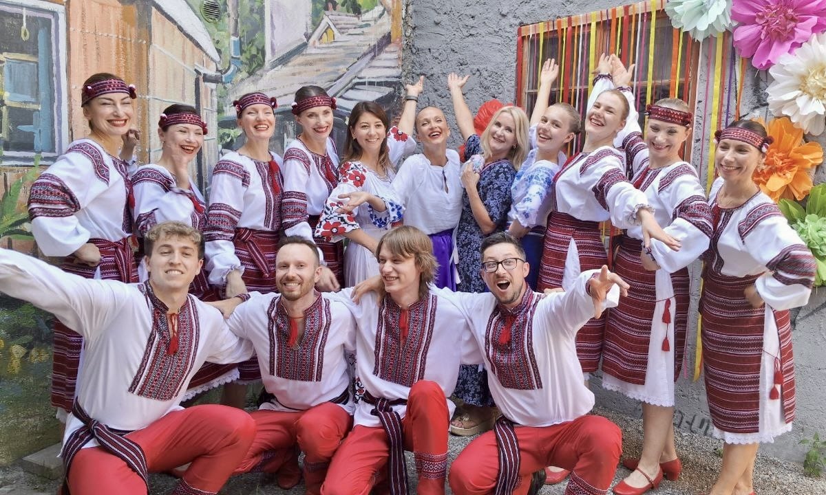 Украинский фольклорный коллектив «Голубка» на празднике «Купала». Швейцария, 2025 г. (© golubka.ch)