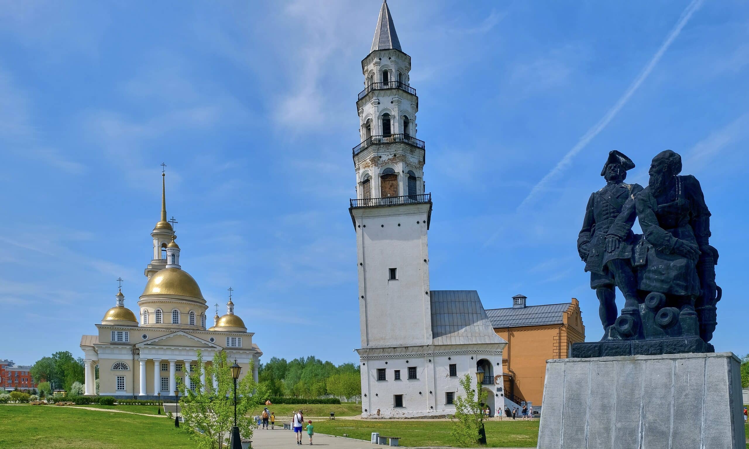 Невьянская башня построена в 1721-1725 годах по приказу Акинфия Никитича Демидова. 16 мая 2021 г. (© Вячеслав Бухаров / Creative Commons Attribution-Share Alike 4.0)